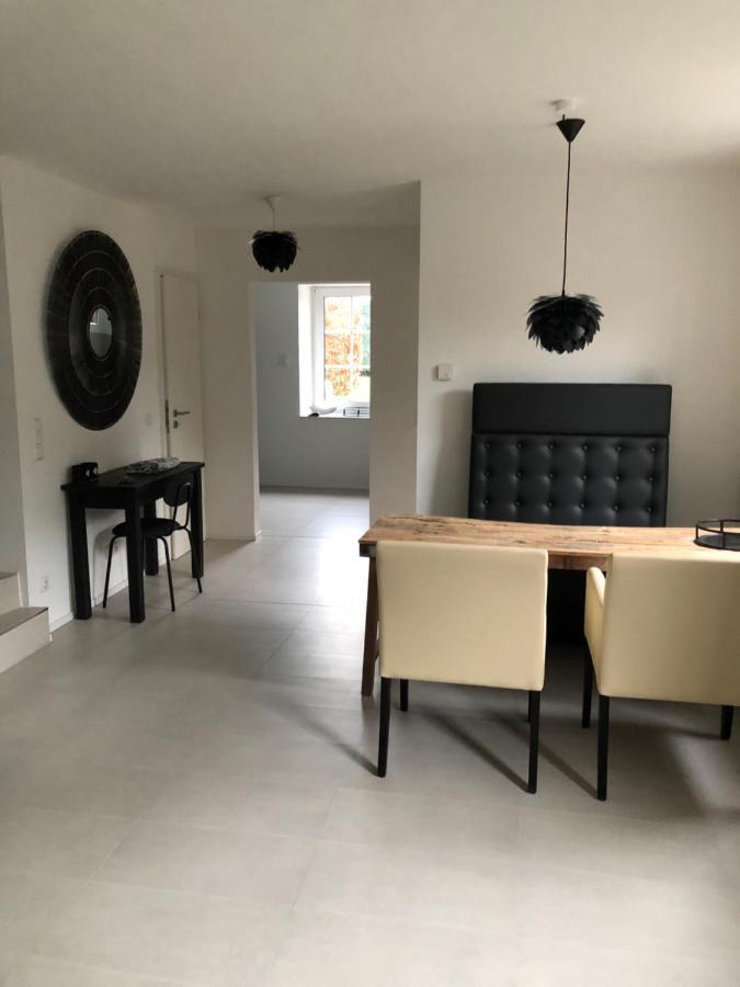 Hof Busen Malibu Villa Mönchengladbach Exteriör bild